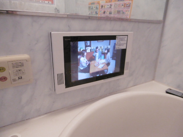 大阪市平野区 浴室テレビ取替工事